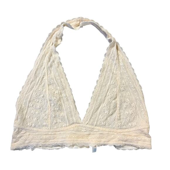 Charlotte Russe cream bralette. Medium - Picture 1 of 4